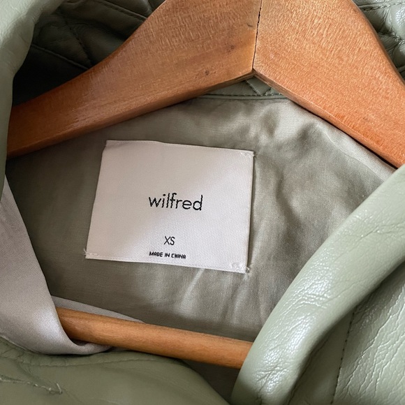 Wilfred Leather Ganna jacket in Sage Green! - Picture 3 of 3